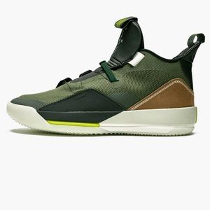 Air Jordan 33 NRG Travis Scott